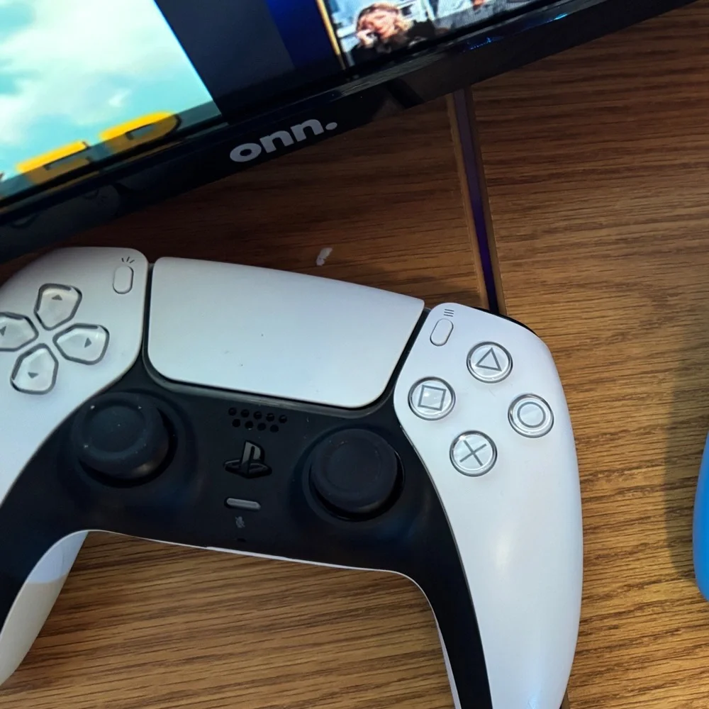 Sony Console White